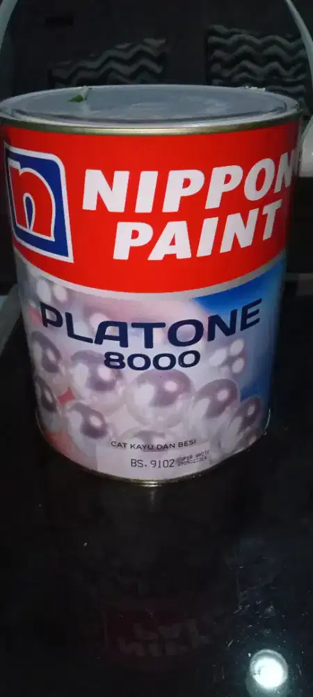 Di jual cet minyak Platon warna putih ukuran 5 kg