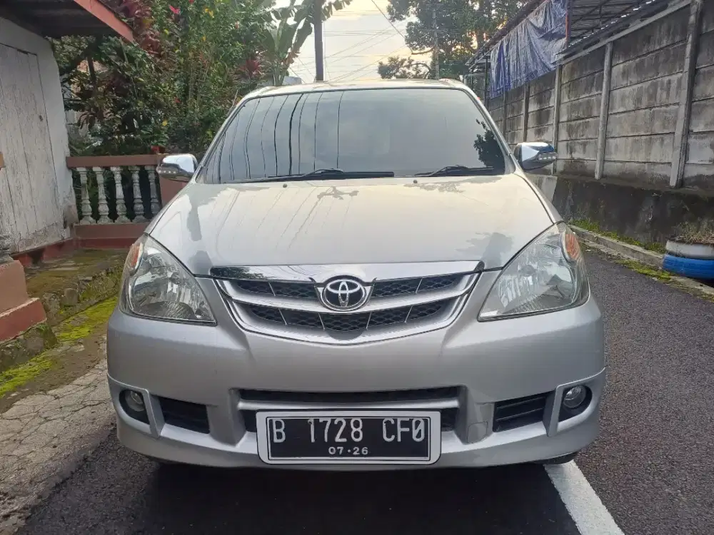 Dijual avansa type G 2011 jarang  dipakai