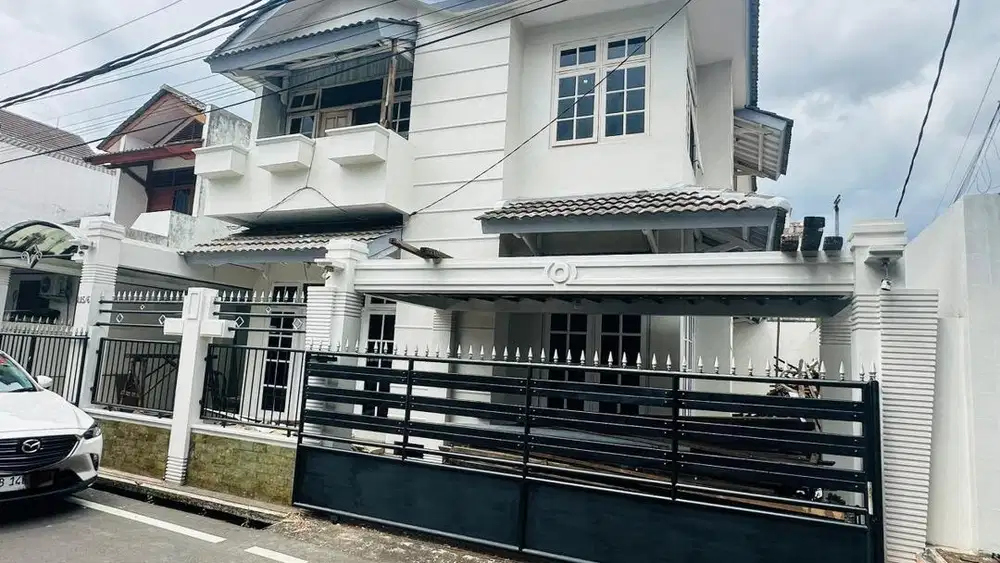 Disewakan Rumah Cantik di Pondok Kopi Duren Sawit. Jakarta Timur