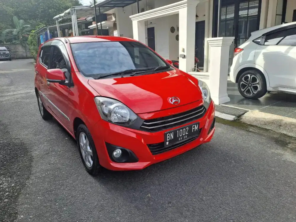 Daihatsu Ayla 1.0 X MT