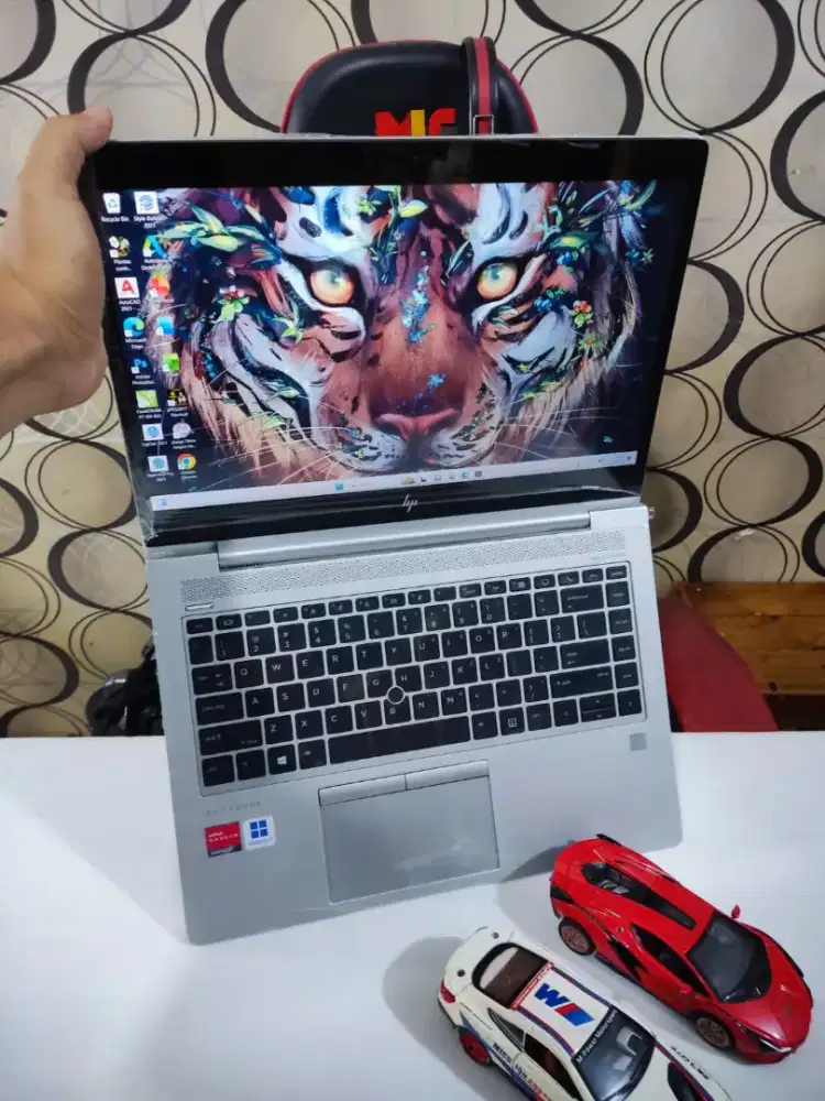 HP Elitebook Ryzen 5 Ram 16/256gb Ssd Siap Pakai Touchscreen COR