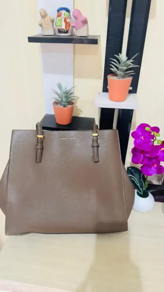 Prelove tas Charles & keth original 100%