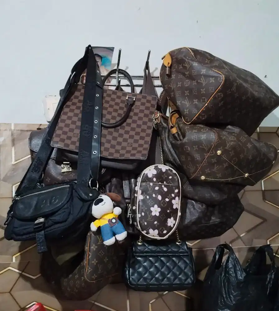 Borong ada 16 pic second