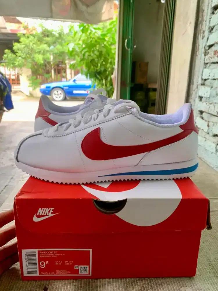 Sepatu nike cortez