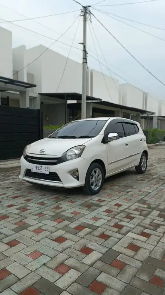 [Gress Mobil Kutisari] AGYA G MANUAL 2014 KREDIT DP MINIM BISA