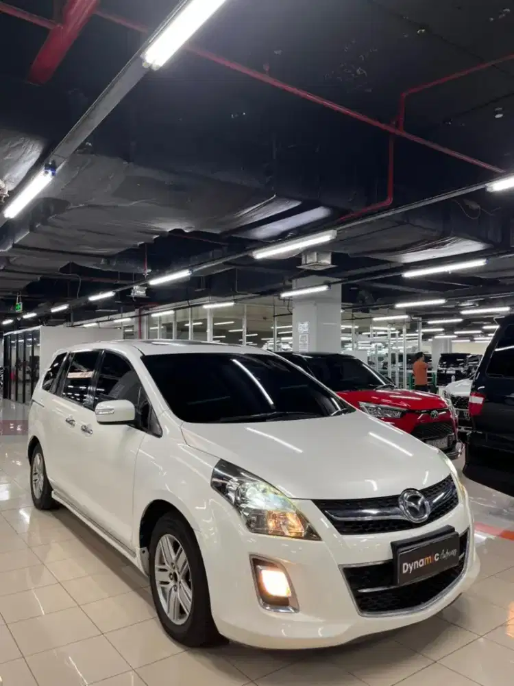 Km 86Rb Record Mazda 8 Thn 2012