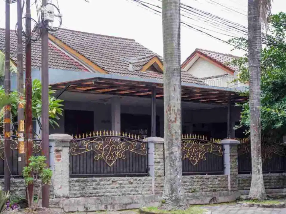 Rumah Hook Asri Dukuh Zamrud Bekasi Timur