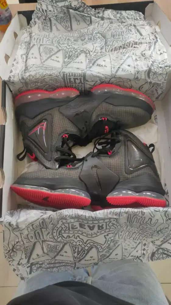 Nike Lebron 19 EP  Bred  original