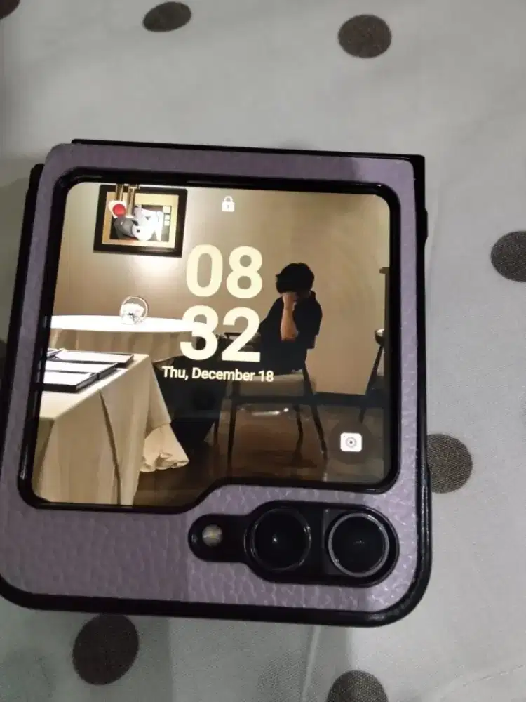 Samsung Galaxy Z Flip 5 512GB – Normal