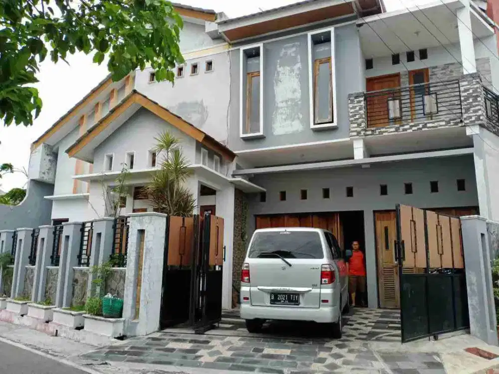 Rumah 2Lt Siap HuniDekat Masjid Zayed Solo