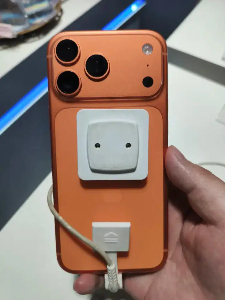 Iphone 17 promax ready stok di toko Atlantis