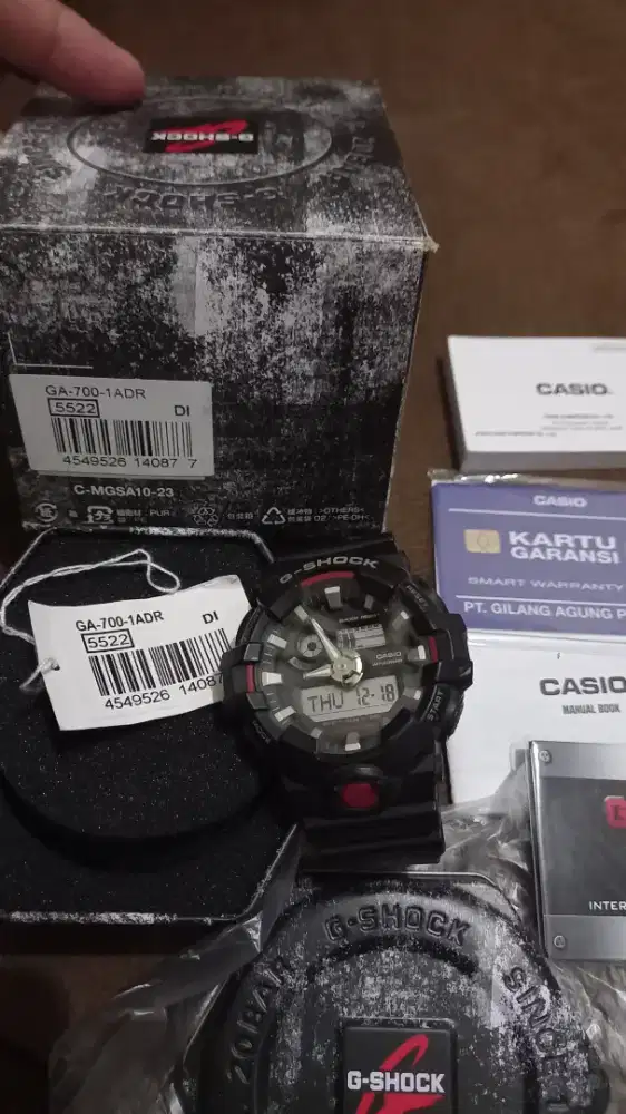 Jam tangan g shock GA 700 1ADR original komplit