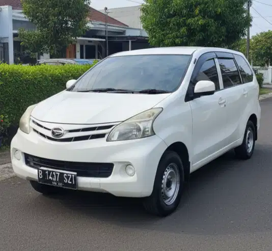 Daihatsu Xenia 2012 Bensin