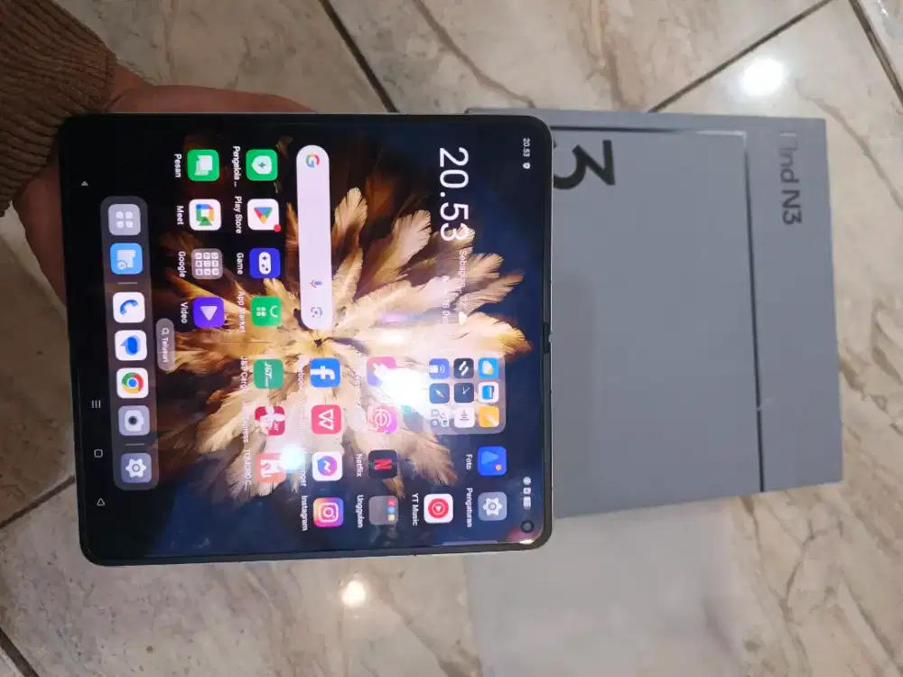 Oppo N3 Fold 
Ram 16/512 
Fullset Like New
Garansi Resmi