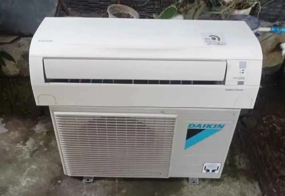AC Daikin 1 PK second like new garansi lowwat hemat listrik