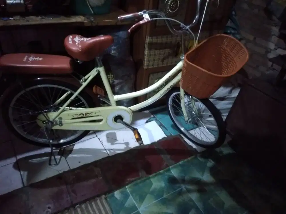 Sepeda atlantis anak perempuan