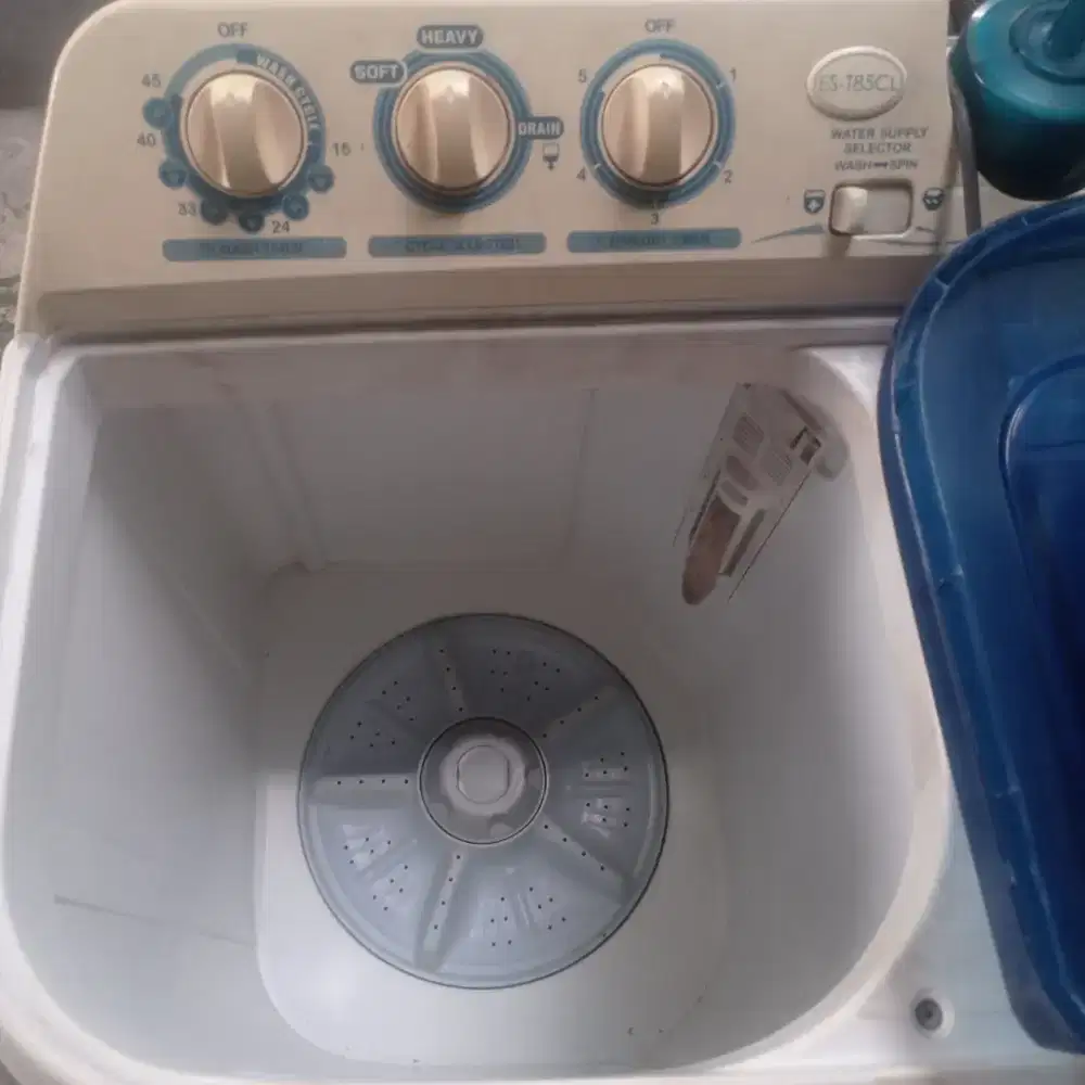 Mesin cuci sharp aquamagic tipe es-t85 2 tabung bekas