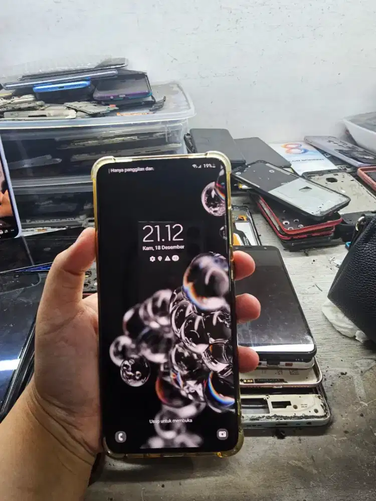 Dijual hp samsung masi mulus