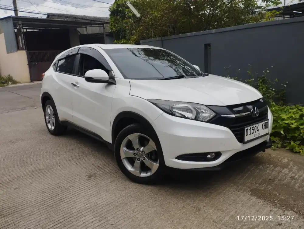 Mulus HRV E CVT Record Honda