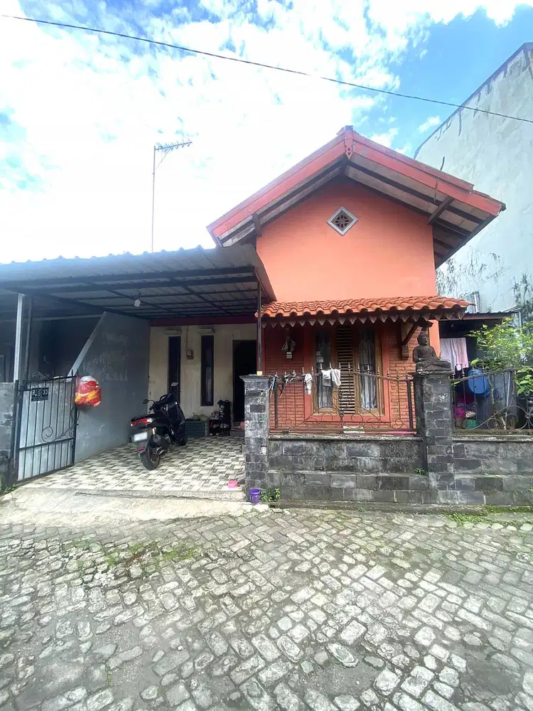 Rumah Murah Strategis dekat Jalan Lempongsari