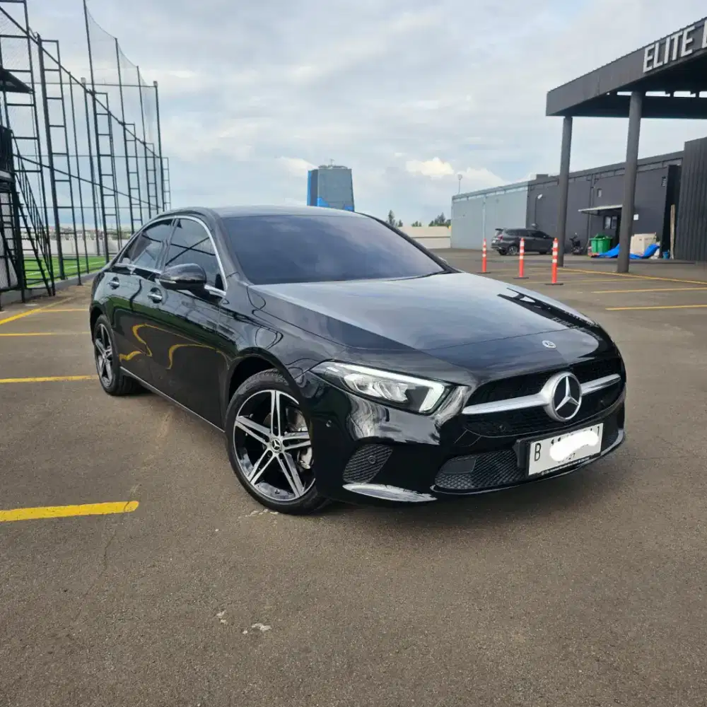 A200 Progresife Line AT 2021 KM 3Rb