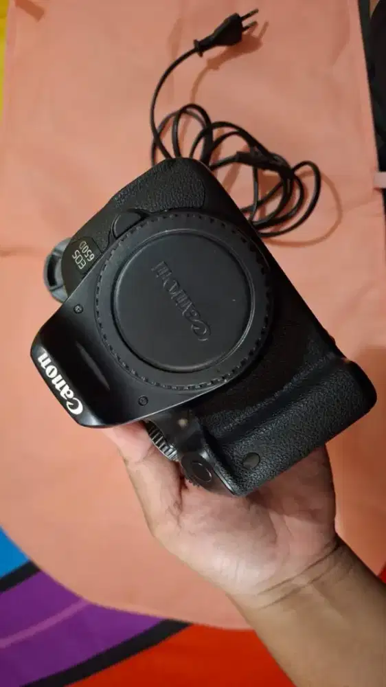 Camera DSLR canon 605D