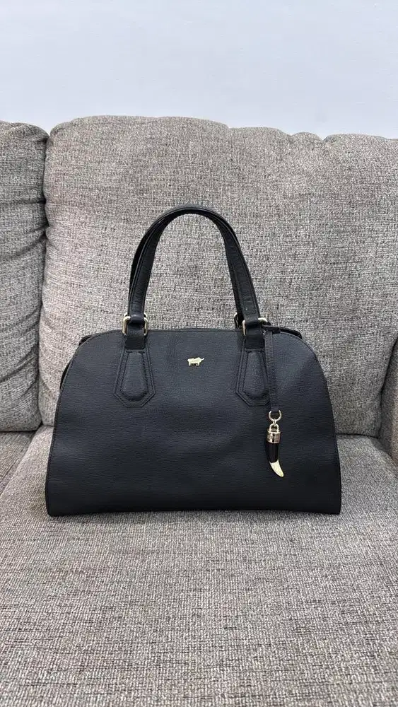 Braun Buffel Black Authentic