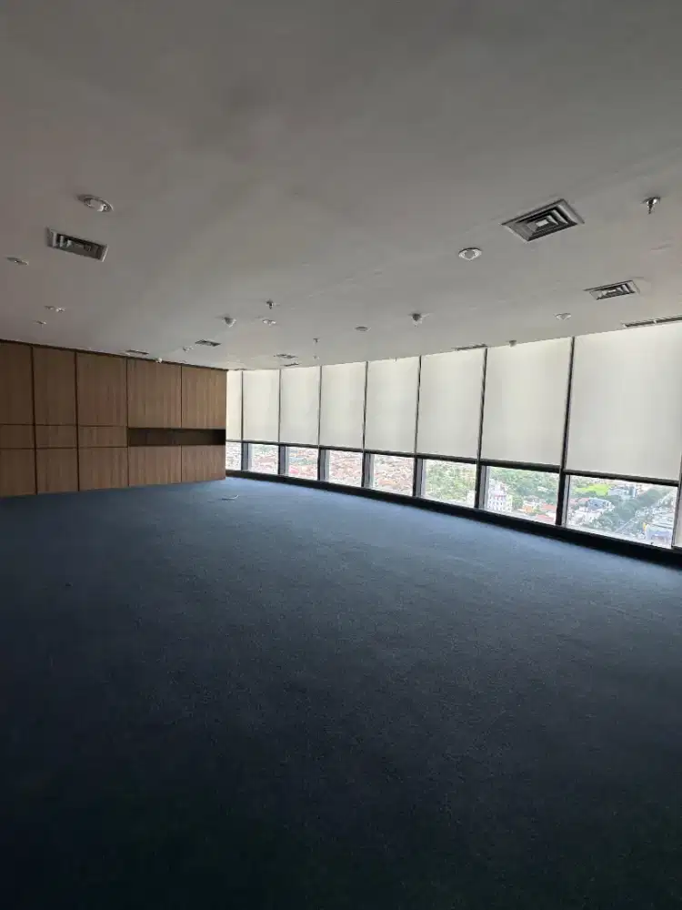 Dijual/Disewakan Office Tower Ciputra World Lantai 18 Siap Pakai