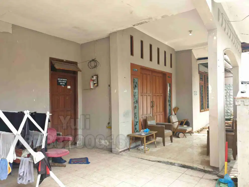 Dijual Rumah Tingkat 1,5 Lantai Tengah Kota, Semarang