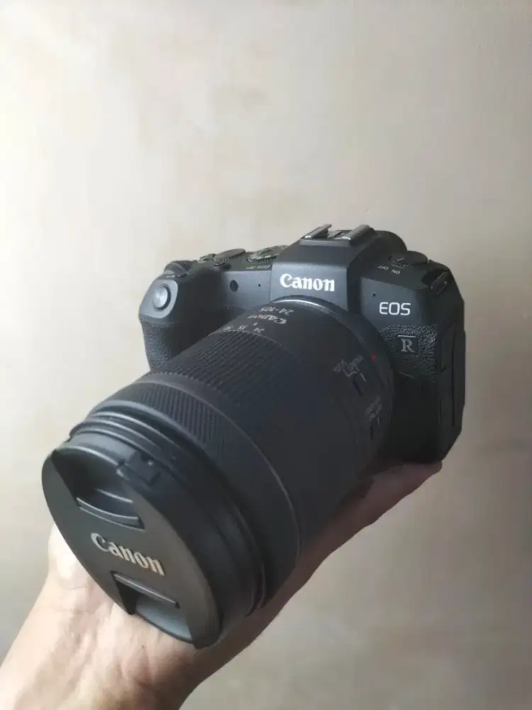Canon Eos Rp + Lensa RF 24-105mm Likenew Mulus