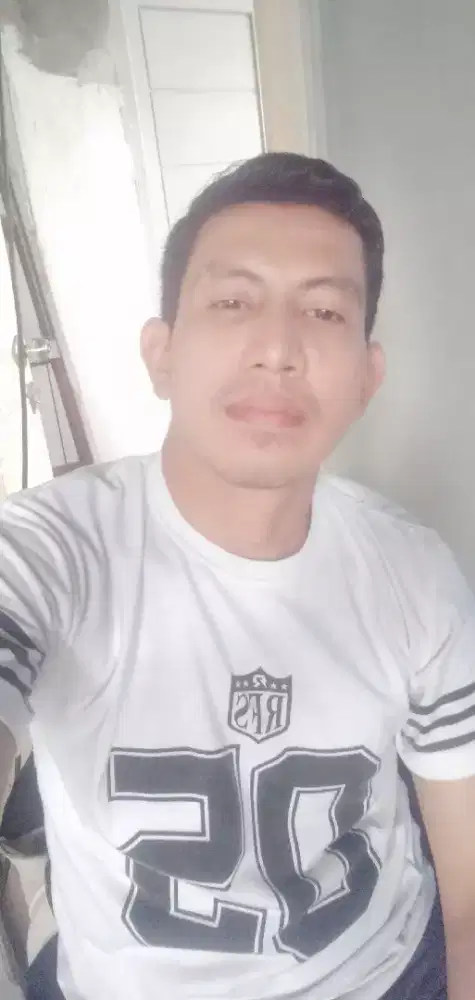 Mencari lowongan pekerjaan