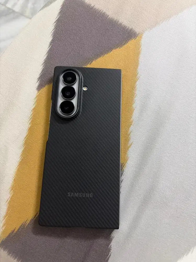 Z Fold 7- 512gb- 3 months old- fast sale