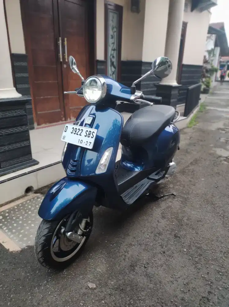 Piaggio Vespa Primavera i-get 150 ABS Tahun 2022