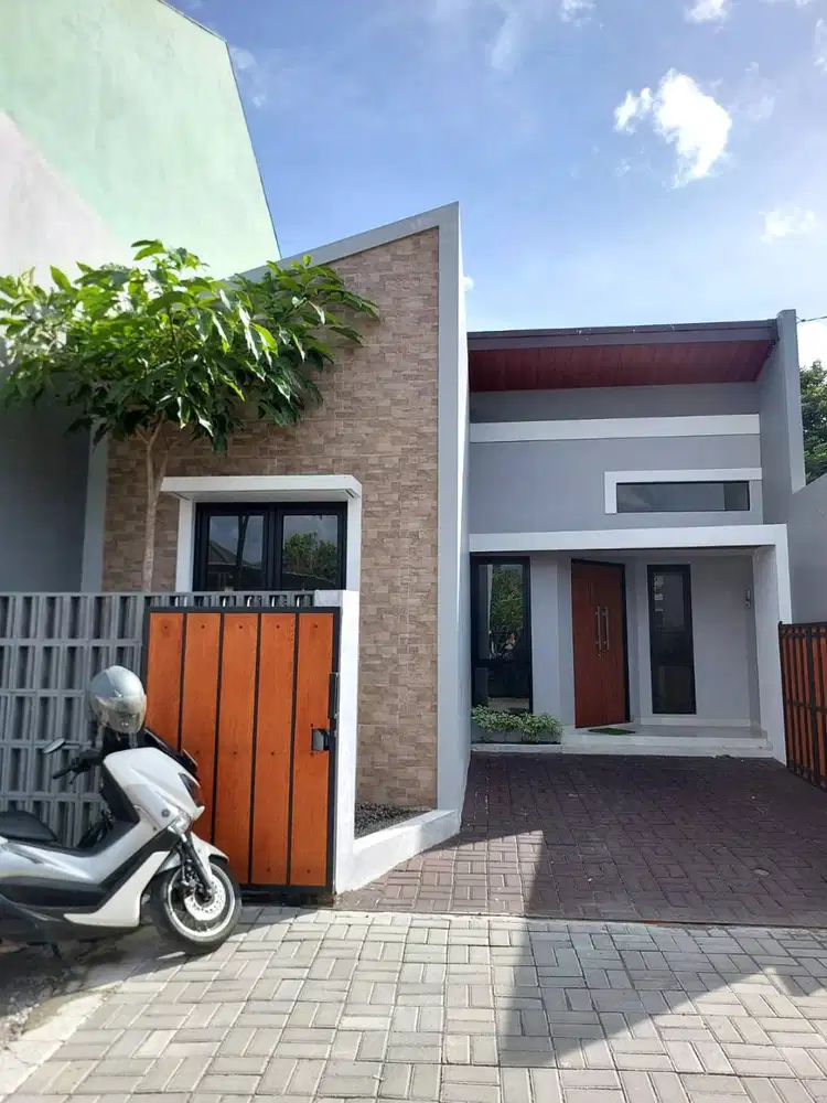 Rumah Baru Dalam Ringroad dekat Jalan Kabupaten