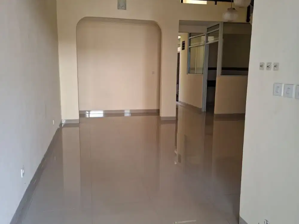 Rumah 2 Lantai, Rapi, Siap Huni Di Kelapa Gading