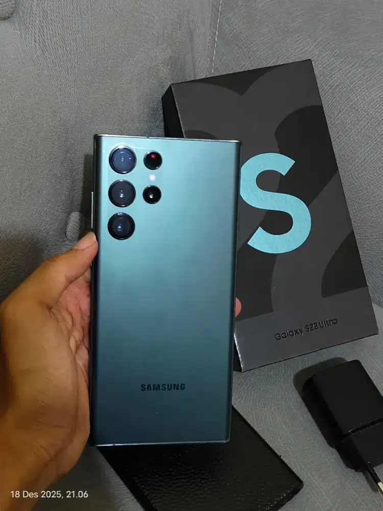 Samsung S22 ultra 12/512gb lengkap