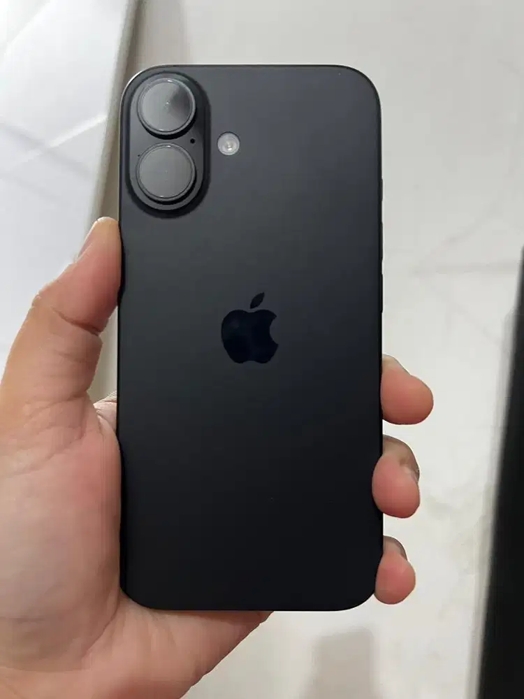 Iphone 16 128gb ibox bh 100 garansi panjang