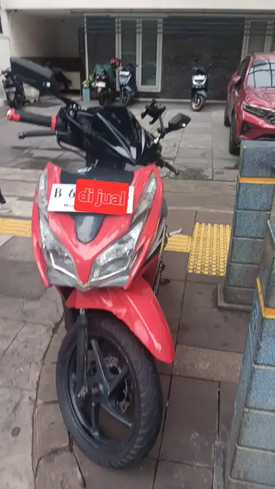 Vario 125Fi ( KZR)