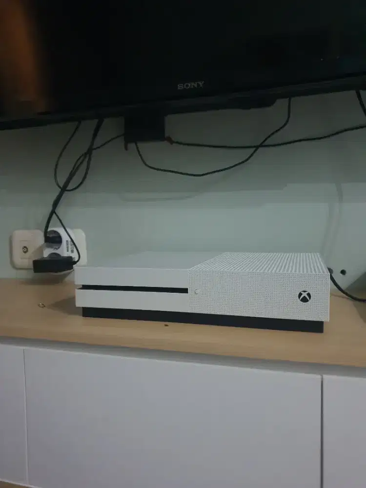 Xbox One S 1TB White