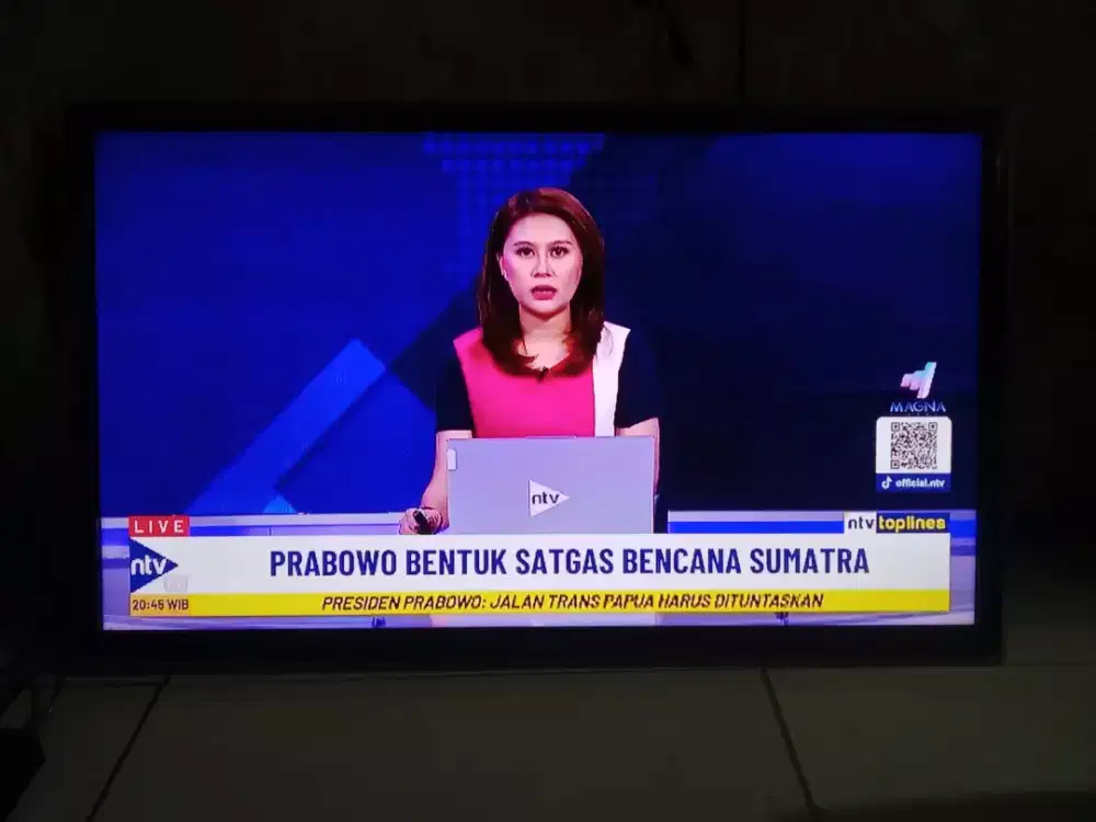 Tv led 39in merk samsung normal analog