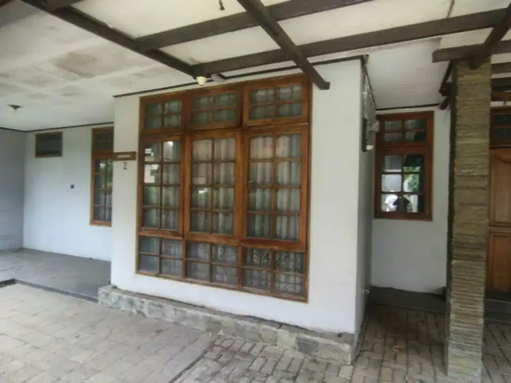 Dijual Cepat rumah di Tubagus Ismail Cigadung dago dekat kampus ITB Bandung