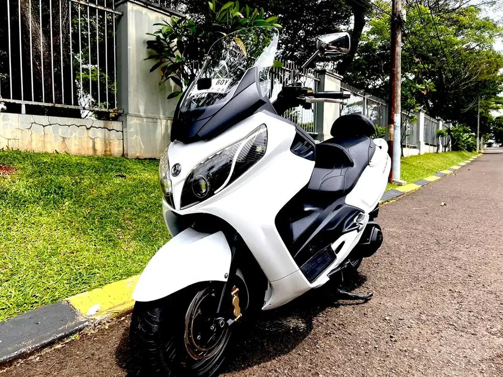 SYM Maxsym 400i Moge