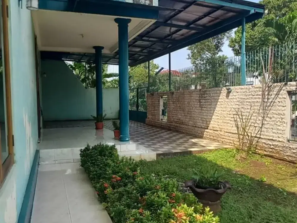 Rumah Hoek 1 Lantai, Nyaman dan Lega Di Duren Sawit, Jakarta Timur