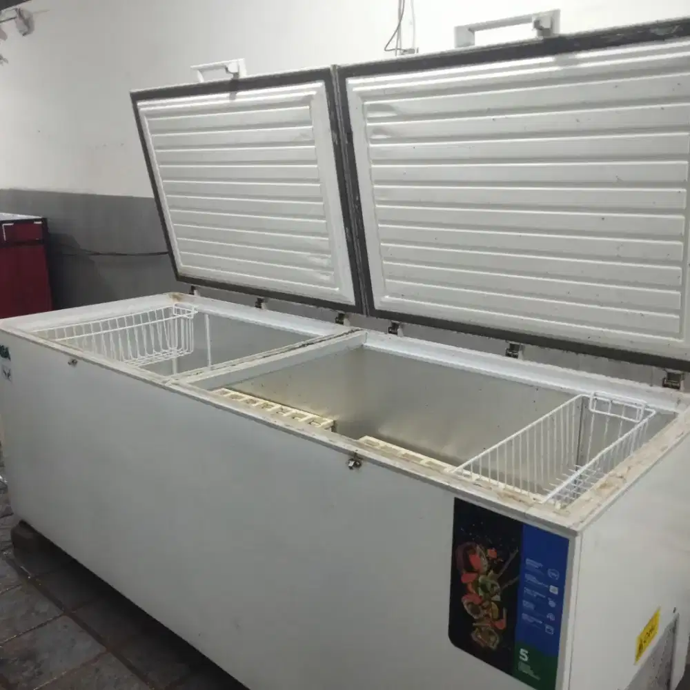 Freezer RSA 1200 liter bekas