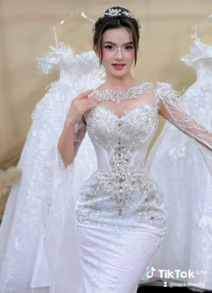 Gaun pengantin modiz