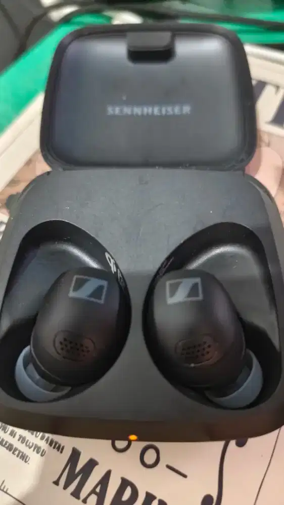 Sennheiser  momentum sport preloved