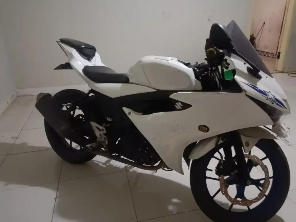 Suzuki GSX r 150
