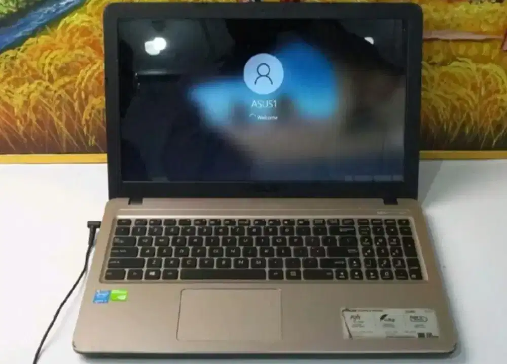 Laptop Asus second murah