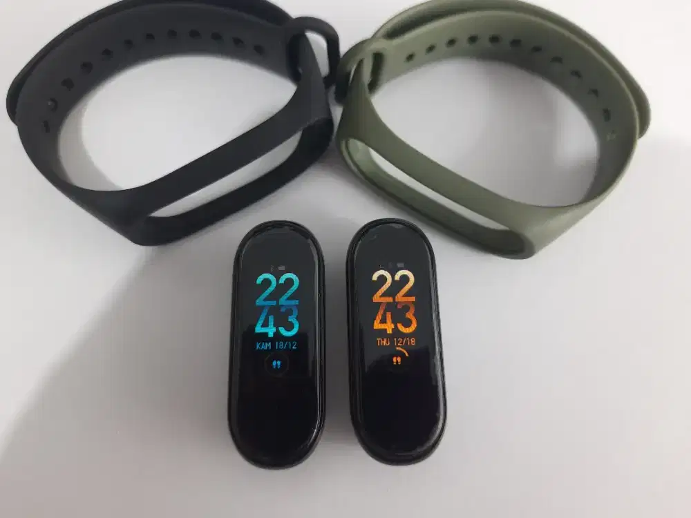 Jam Mi Band 4 ori Xiaomi, 2 unit, smartband smartwatch