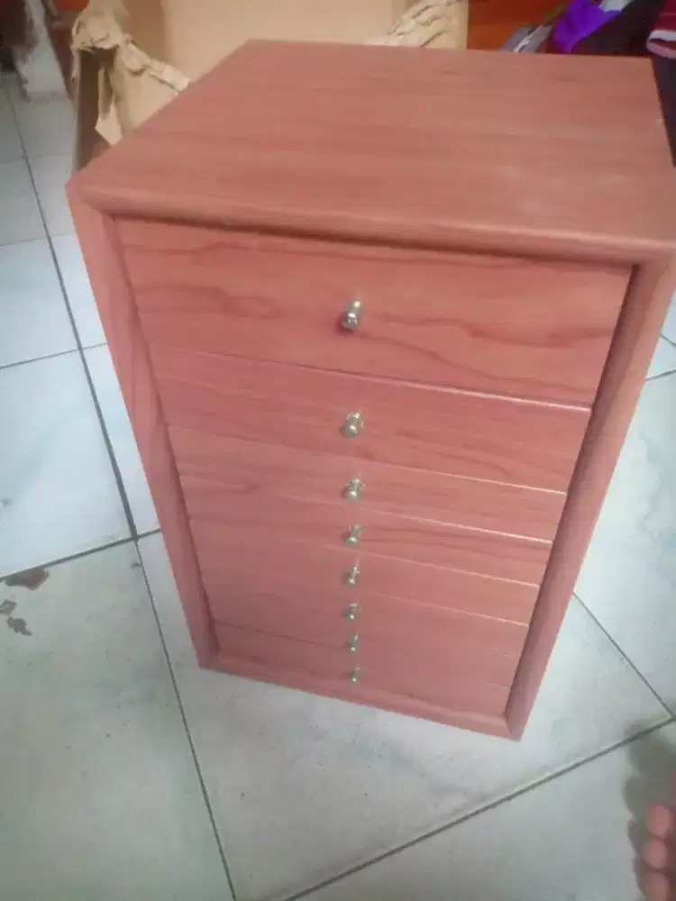 Kotak perhiasan susun mewah